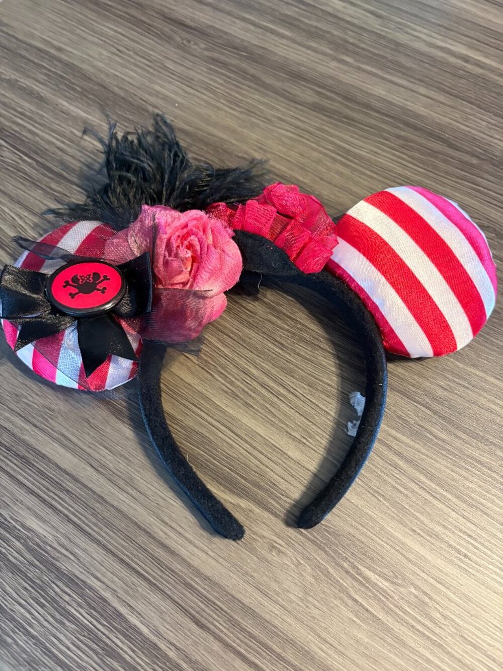 Disney Parks Minnie Mouse Pirates of the Caribbean Floral Feather Ears Headband